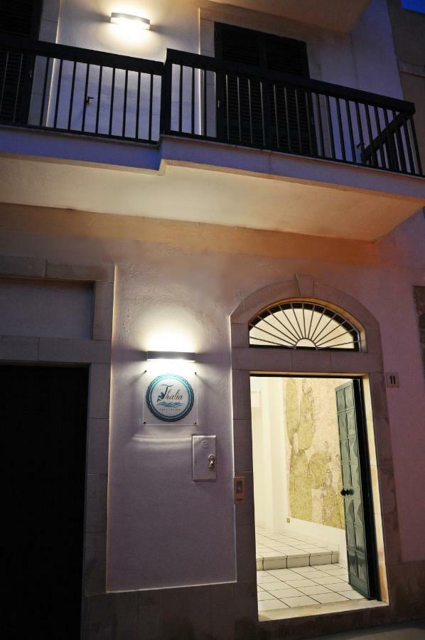 Thalia Guest House מרצאממי מראה חיצוני תמונה